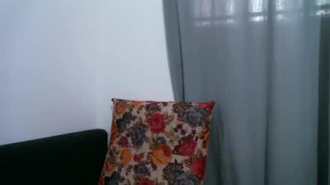 Snapshot of enchantedvee chatting on 2, 3, 2026 Vee online show from 2, 3, 2026