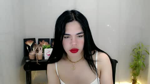 Snapshot of enchantress_mia03 chatting on 4, 6, 2026 enchantress_mia03 online show from 4, 6, 2026