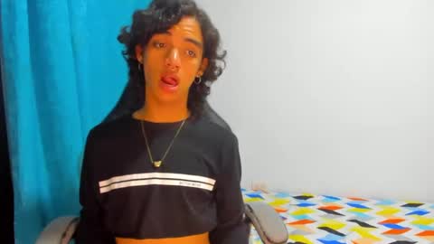 engel20042001 online show from 19, 12, 2024