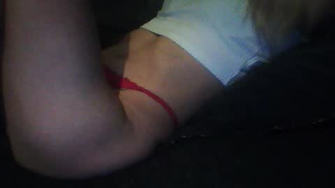 Snapshot of englishcouple96 chatting on 12, 7, 2026 Smallblonde96 online show from 12, 7, 2026