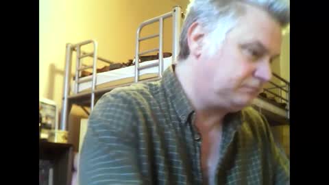 Snapshot of englishguysurrey chatting on 12, 1, 2025 englishguysurrey online show from 12, 1, 2025