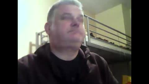 Snapshot of englishguysurrey chatting on 14, 1, 2026 englishguysurrey online show from 14, 1, 2026