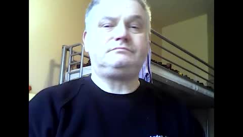 Snapshot of englishguysurrey chatting on 10, 2, 2026 englishguysurrey online show from 10, 2, 2026