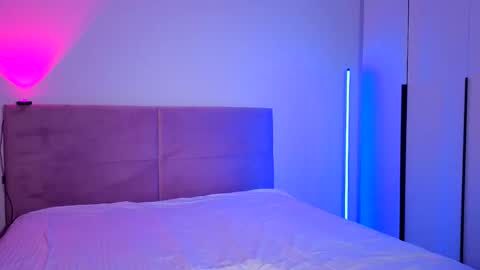 enjoyeverymoment_ online show from 16, 12, 2025