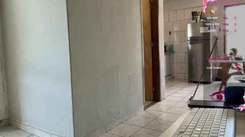 Snapshot of enjoythetrip chatting on 20, 2, 2025 Luke online show from 20, 2, 2025