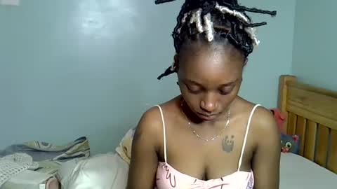 Snapshot of enkarxx chatting on 6, 1, 2025 enkarxx online show from 6, 1, 2025