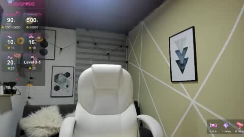 Enma clark online show from 24, 11, 2025