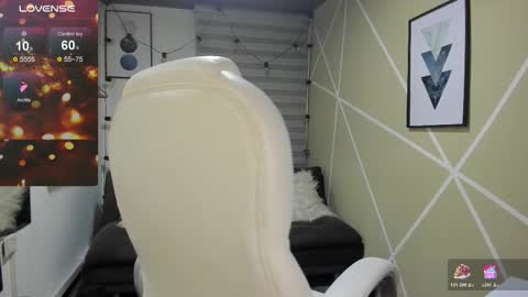 Enma clark online show from 15, 12, 2025