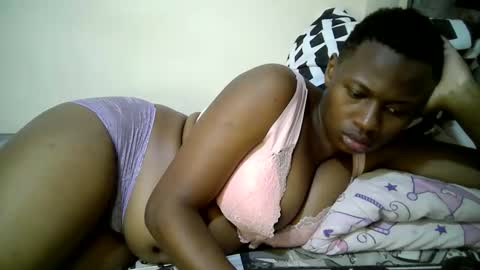 Snapshot of enter_dee chatting on 12, 4, 2026 Ell online show from 12, 4, 2026