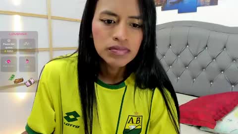 Snapshot of enyelin chatting on 6, 6, 2026 Enyenlina online show from 6, 6, 2026