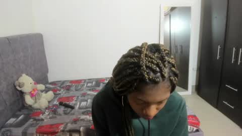 Angela online show from 30, 10, 2025