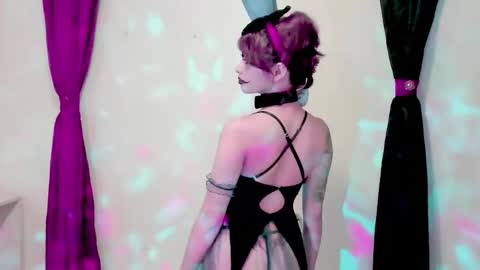 Leyla online show from 26, 10, 2025