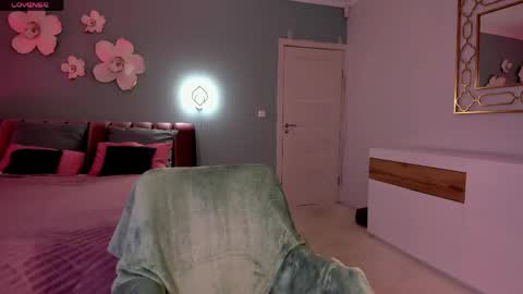 Snapshot of era_primee chatting on 18, 4, 2026 era_primee online show from 18, 4, 2026