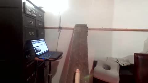 Snapshot of ergheid chatting on 9, 2, 2025 ergheid online show from 9, 2, 2025