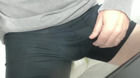 eric100eric100 online show from 30, 4, 2026