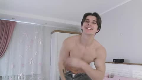 Eric Crush online show from 15, 3, 2026