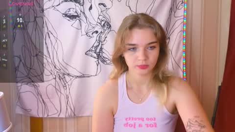 Snapshot of erica_winterr chatting on 9, 2, 2026 Erica Winterr online show from 9, 2, 2026