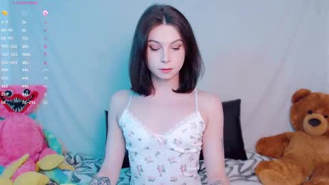 Erica online show from 19, 2, 2025