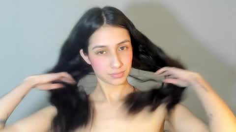 Dayanna online show from 25, 10, 2025