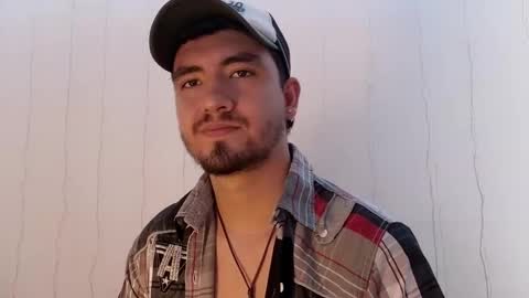 Snapshot of erick_brant chatting on 12, 3, 2025 ERICK online show from 12, 3, 2025