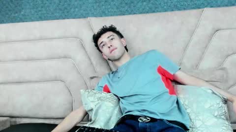 Erick online show from 28, 2, 2025