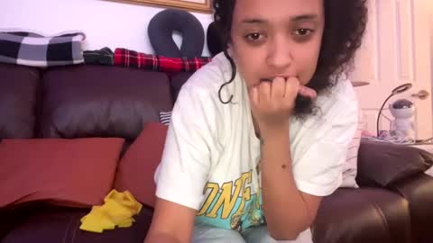 Snapshot of erik339102554 chatting on 24, 12, 2024 Lea Erik online show from 24, 12, 2024