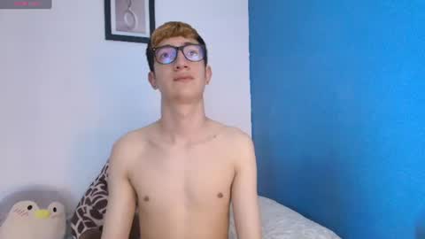 Snapshot of erik_golden_ chatting on 10, 7, 2026 I am Erik online show from 10, 7, 2026