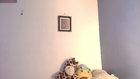 Snapshot of erik_golden_ chatting on 22, 7, 2026 I am Erik online show from 22, 7, 2026