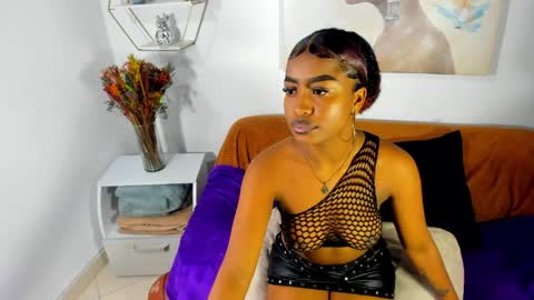 E R I K A  - L  Y R I C S online show from 29, 3, 2026