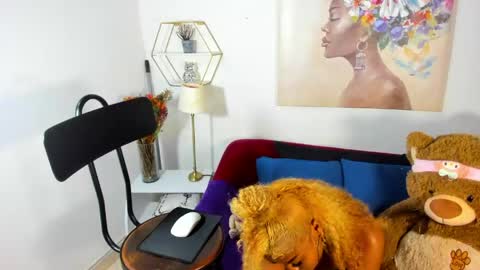 Snapshot of erika_lyrics chatting on 10, 5, 2026 E R I K A - L Y R I C S online show from 10, 5, 2026