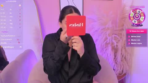 Snapshot of erika_mendez1 chatting on 8, 10, 2025 Erika Mendez online show from 8, 10, 2025