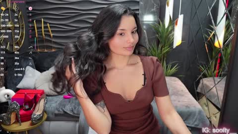 Snapshot of erika_soft chatting on 4, 2, 2025 Erika online show from 4, 2, 2025