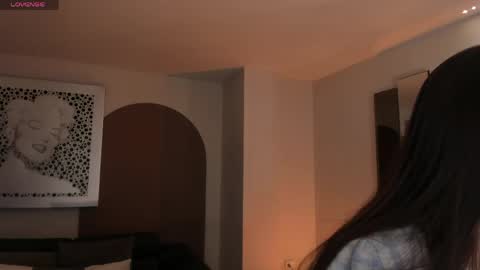 Erika Benz online show from 4, 6, 2026