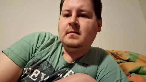 Snapshot of erikstar chatting on 12, 6, 2026 erikstar online show from 12, 6, 2026