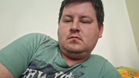 Snapshot of erikstar chatting on 9, 7, 2026 erikstar online show from 9, 7, 2026