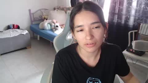 Snapshot of erina_1 chatting on 2, 3, 2026 erina_1 online show from 2, 3, 2026