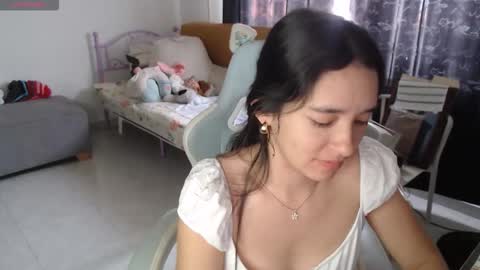 Snapshot of erina_1 chatting on 28, 3, 2026 erina_1 online show from 28, 3, 2026