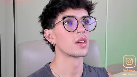   online show from 29, 11, 2025