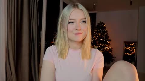 Snapshot of erlenbayer chatting on 27, 2, 2026 Chanel online show from 27, 2, 2026