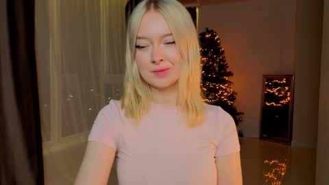 Snapshot of erlenbayer chatting on 28, 2, 2026 Chanel online show from 28, 2, 2026