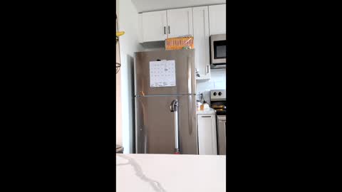 Hmmmhmmmm online show from 27, 2, 2026