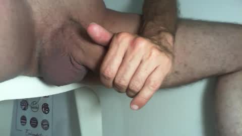 Snapshot of erniemuyhot435811 chatting on 19, 12, 2025 erniemuyhot435811 online show from 19, 12, 2025