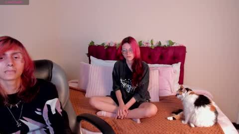 Snapshot of eros_nyx_ chatting on 8, 6, 2026 eros_nyx_ online show from 8, 6, 2026
