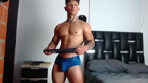 Snapshot of erosscott chatting on 30, 4, 2026 Eros online show from 30, 4, 2026