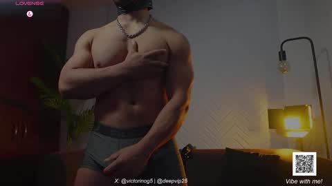Snapshot of eroswolfs chatting on 20, 4, 2026 eroswolf online show from 20, 4, 2026