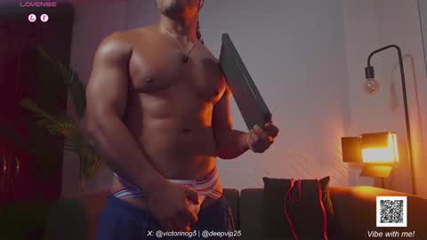 Snapshot of eroswolfs chatting on 4, 5, 2026 eroswolf online show from 4, 5, 2026