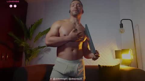 Snapshot of eroswolfs chatting on 18, 5, 2026 eroswolf online show from 18, 5, 2026