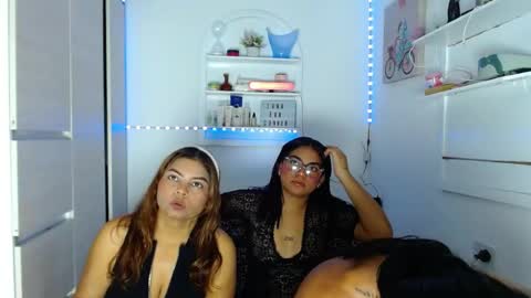 Snapshot of erotic_spa chatting on 5, 5, 2026 EROTIC SPA online show from 5, 5, 2026