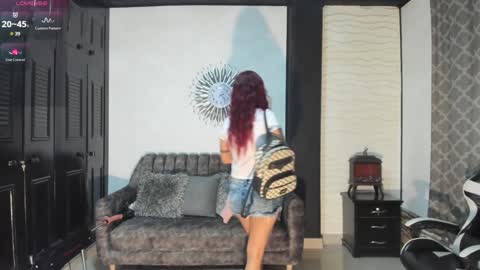 Snapshot of eroticazir chatting on 17, 1, 2025 Valentine online show from 17, 1, 2025