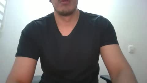 Snapshot of erra311 chatting on 16, 12, 2025 erra311 online show from 16, 12, 2025